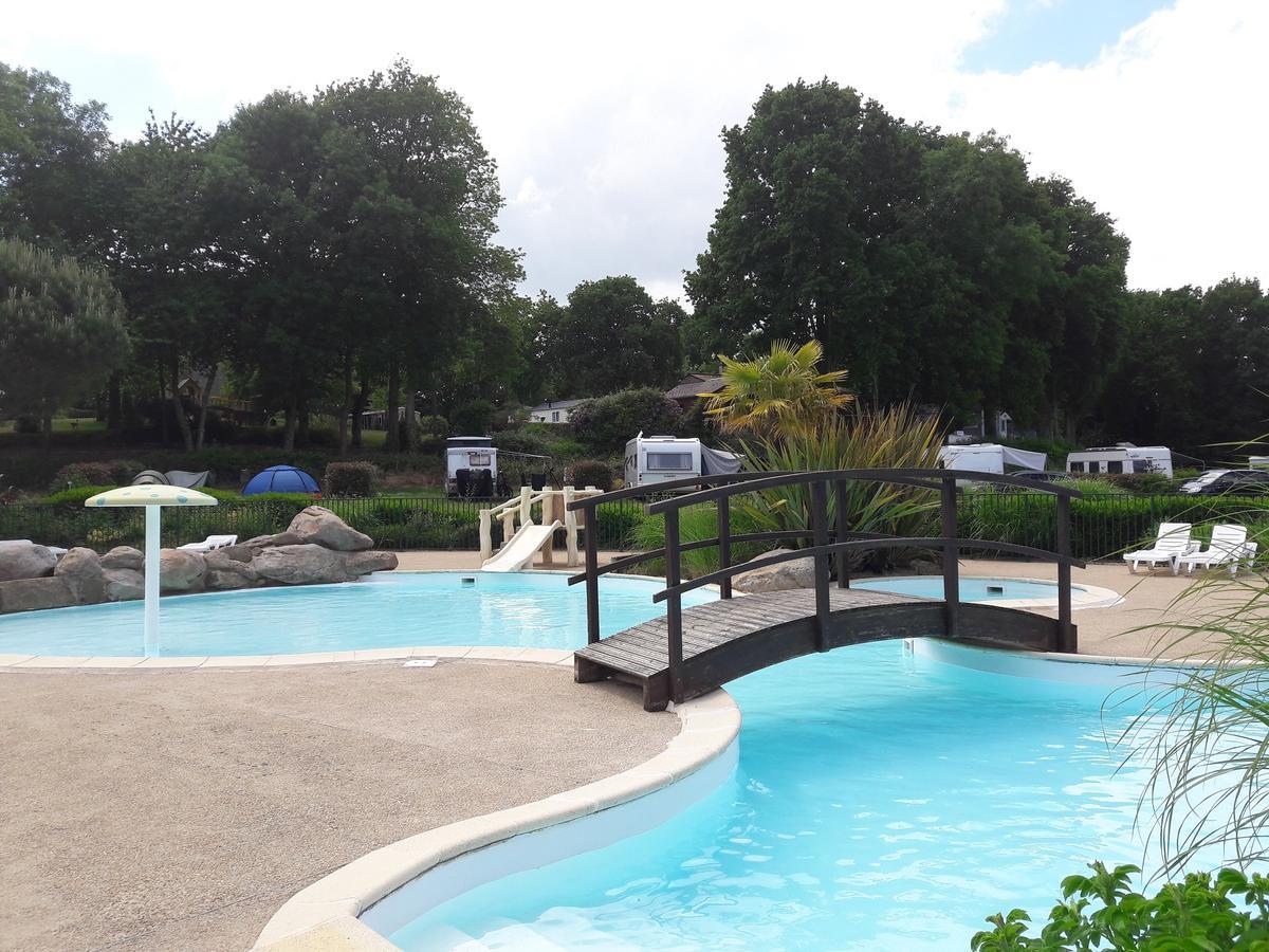 Camping Le Balcon De La Baie Saint-Marcan Buitenkant foto